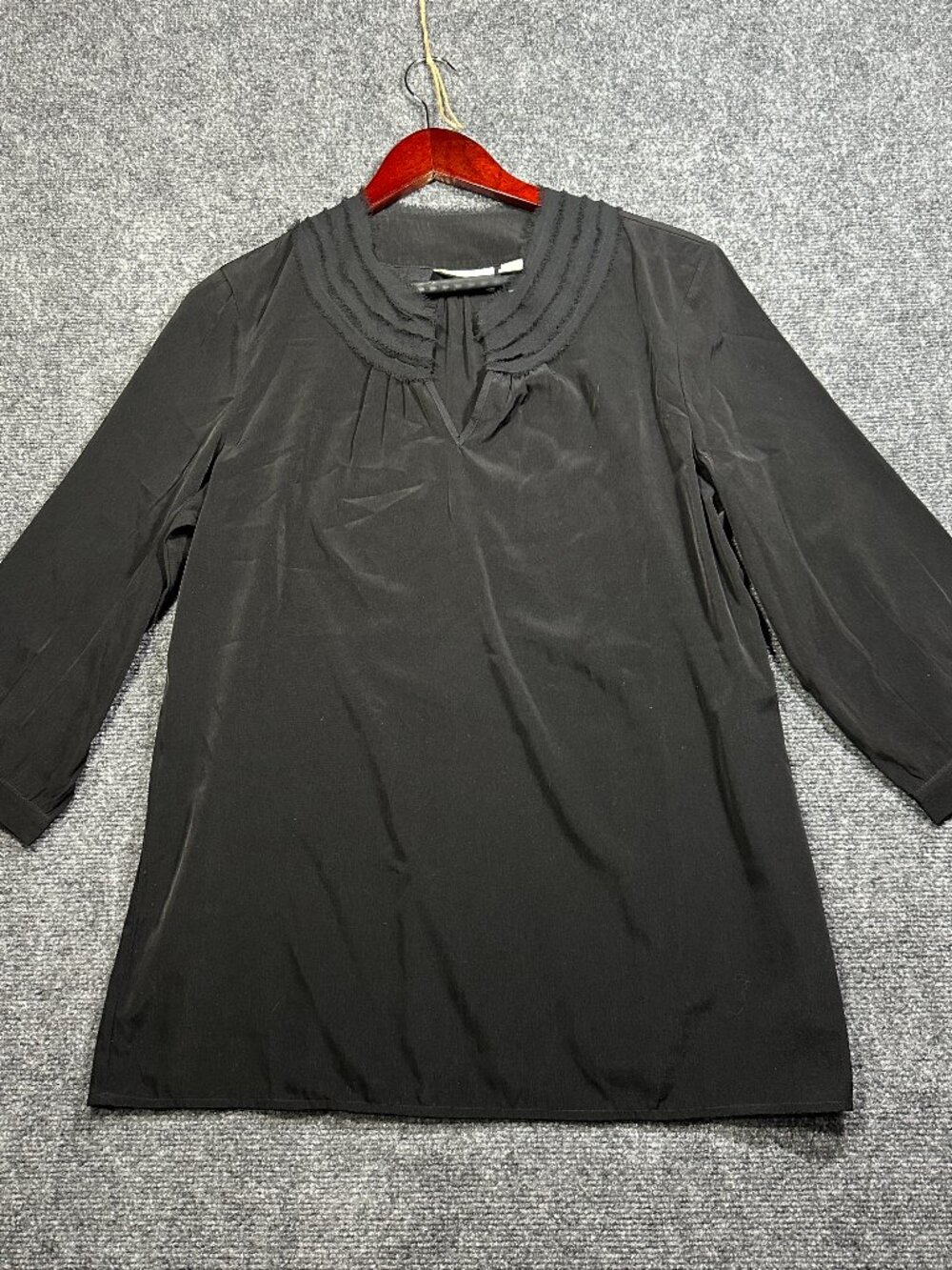 Chicos Top Womens Medium Black Blouse Notched Neck 3/4 Sleeve Popover